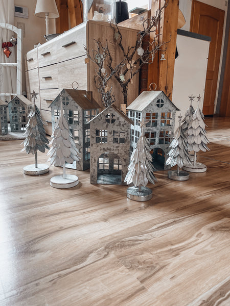 Tanne aus Metall - DekoEule- Onlineshop für Landhausdeko, Deko Landhausstil, Farmhausdeko, Landhausstil Deko