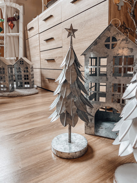 Tanne aus Metall - DekoEule- Onlineshop für Landhausdeko, Deko Landhausstil, Farmhausdeko, Landhausstil Deko