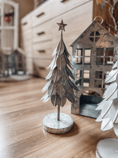 Tanne aus Metall - DekoEule- Onlineshop für Landhausdeko, Deko Landhausstil, Farmhausdeko, Landhausstil Deko