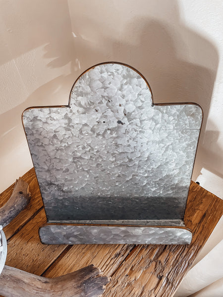 Buchhalter aus Zink - DekoEule- Onlineshop für Landhausdeko, Deko Landhausstil, Farmhausdeko, Landhausstil Deko