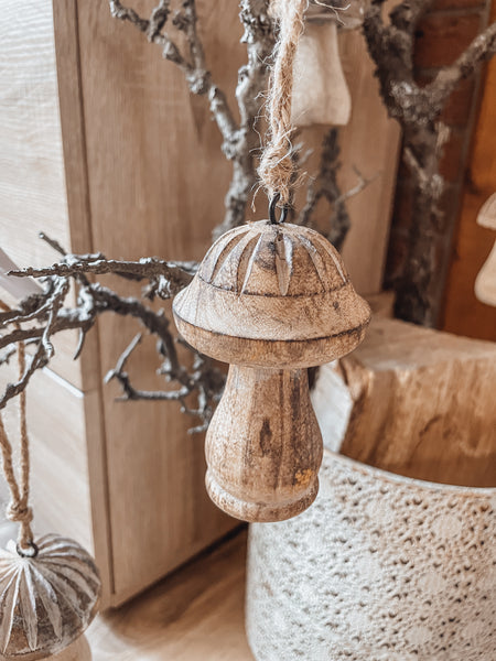 Pilzanhänger aus Holz - DekoEule- Onlineshop für Landhausdeko, Deko Landhausstil, Farmhausdeko, Landhausstil Deko