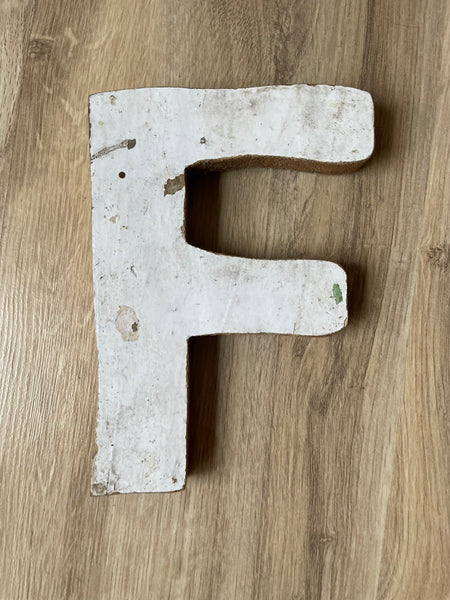 Holzbuchstaben - DekoEule- Onlineshop für Landhausdeko, Deko Landhausstil, Farmhausdeko, Landhausstil Deko