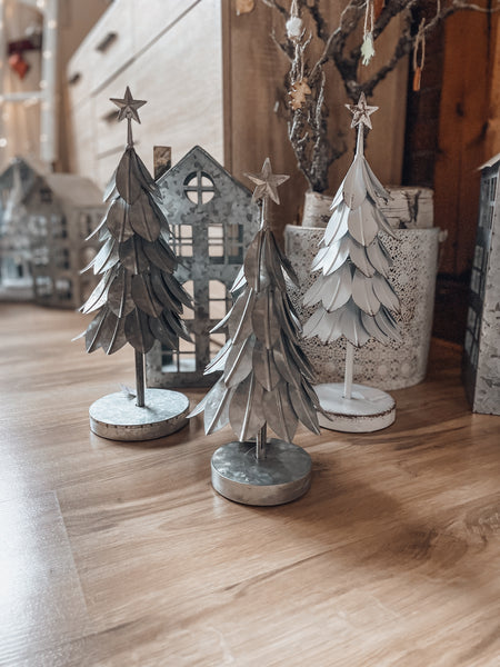 Tanne aus Metall - DekoEule- Onlineshop für Landhausdeko, Deko Landhausstil, Farmhausdeko, Landhausstil Deko