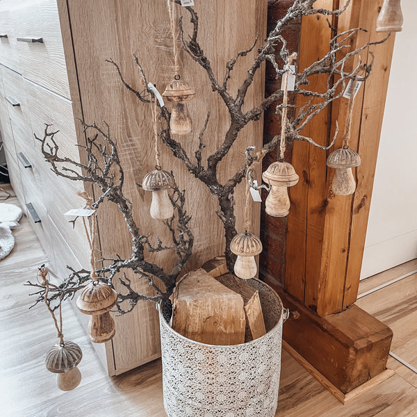 Pilzanhänger aus Holz - DekoEule- Onlineshop für Landhausdeko, Deko Landhausstil, Farmhausdeko, Landhausstil Deko