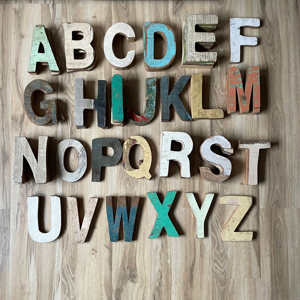 Holzbuchstaben - DekoEule- Onlineshop für Landhausdeko, Deko Landhausstil, Farmhausdeko, Landhausstil Deko