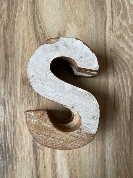 Holzbuchstaben - DekoEule- Onlineshop für Landhausdeko, Deko Landhausstil, Farmhausdeko, Landhausstil Deko