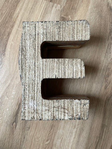 Holzbuchstaben - DekoEule- Onlineshop für Landhausdeko, Deko Landhausstil, Farmhausdeko, Landhausstil Deko