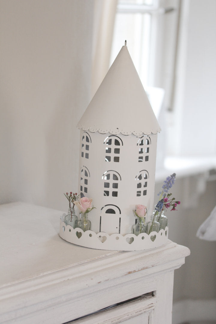 Vogelhaus-Laterne mit Fläschchen - DekoEule- Onlineshop für Landhausdeko, Deko Landhausstil, Farmhausdeko, Landhausstil Deko