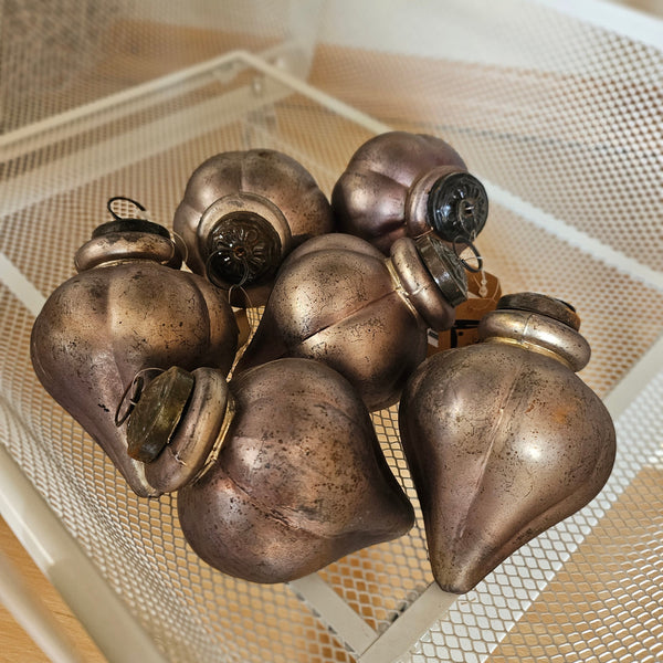 Weihnachtsbaumkugel Zapfenform - antikgrau-