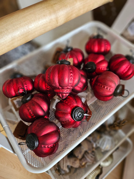 Weihnachtsbaumkugel Zapfen klein -rot- - DekoEule- Onlineshop für Landhausdeko, Deko Landhausstil, Farmhausdeko, Landhausstil Deko